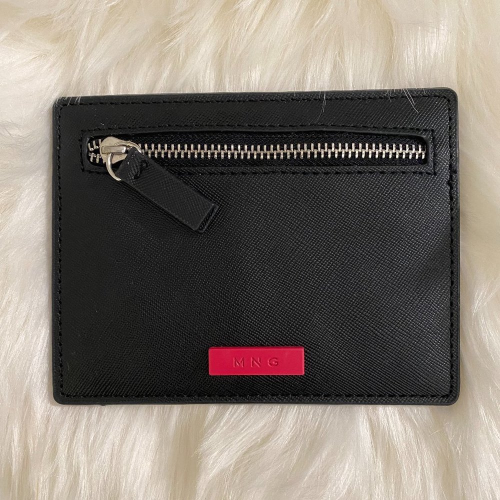 Mango Wallet for 6 cards